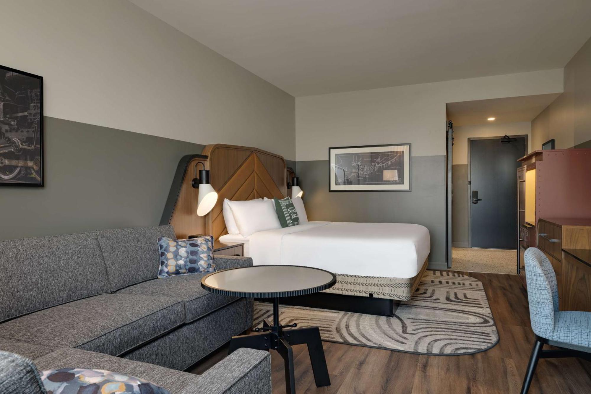 Hotel Nickel Plate Fishers, Tapestry Collection By Hilton Exterior photo