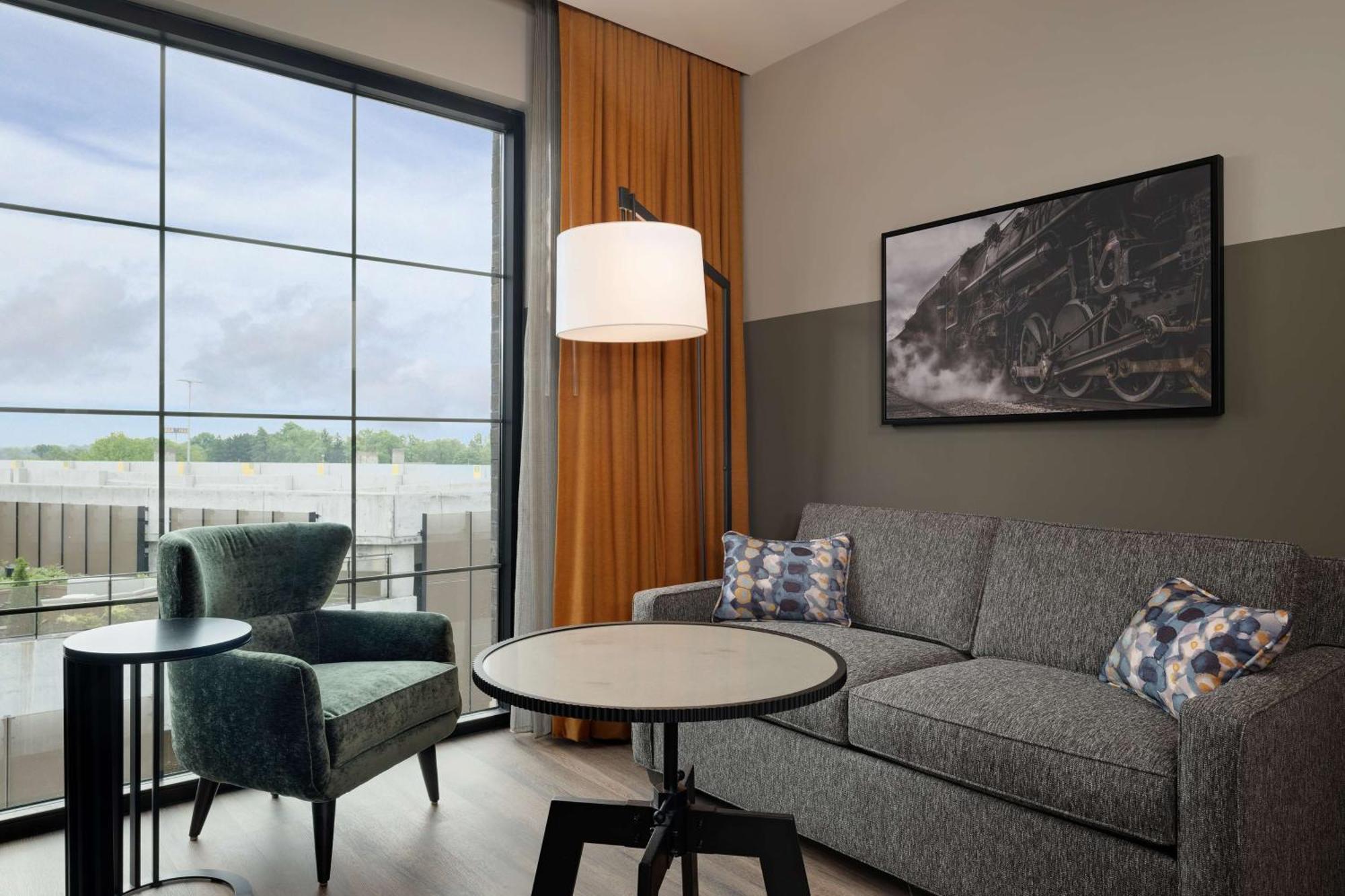 Hotel Nickel Plate Fishers, Tapestry Collection By Hilton Exterior photo