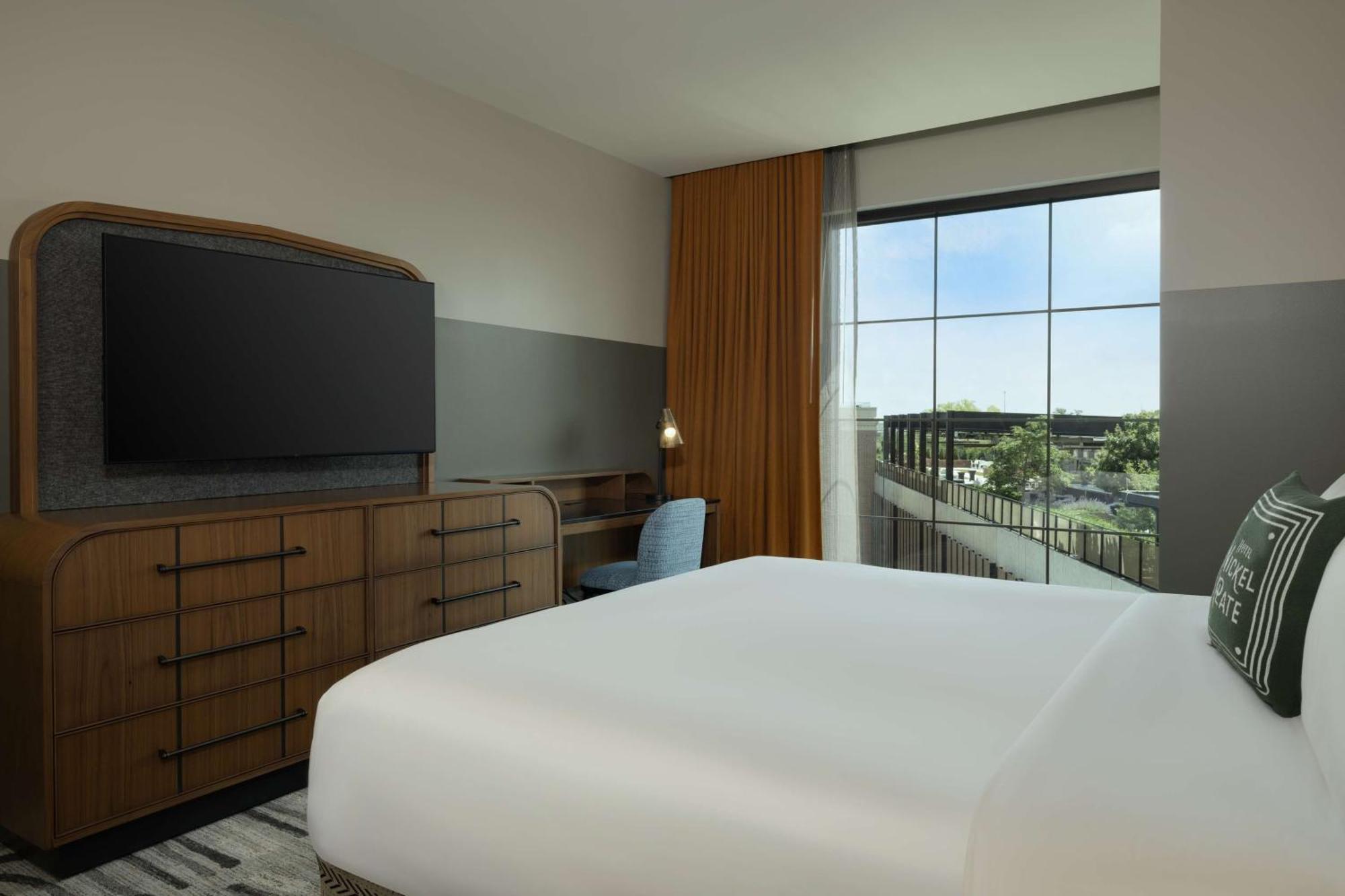 Hotel Nickel Plate Fishers, Tapestry Collection By Hilton Exterior photo