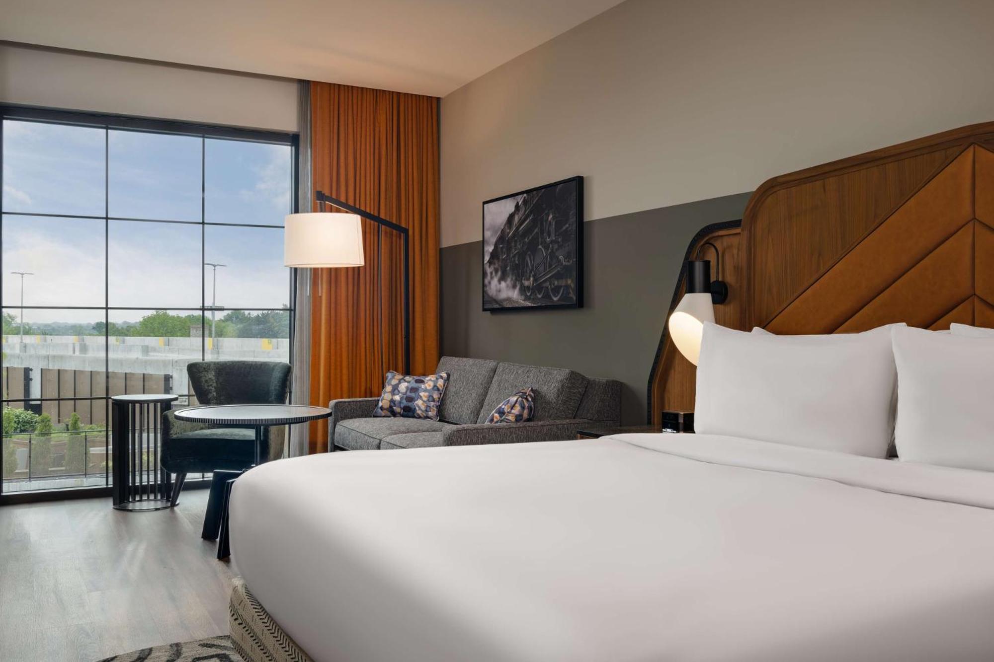 Hotel Nickel Plate Fishers, Tapestry Collection By Hilton Exterior photo
