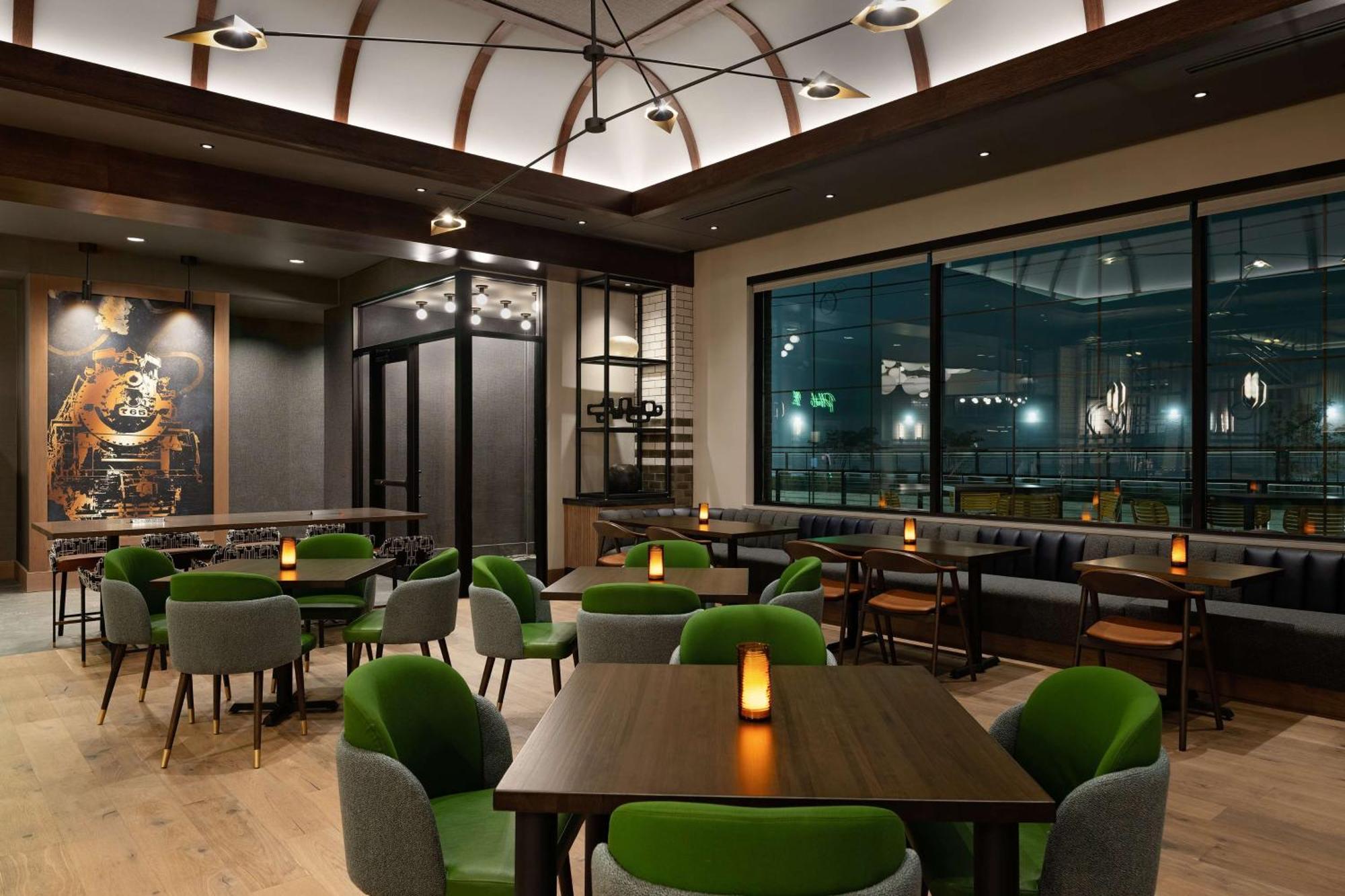Hotel Nickel Plate Fishers, Tapestry Collection By Hilton Exterior photo