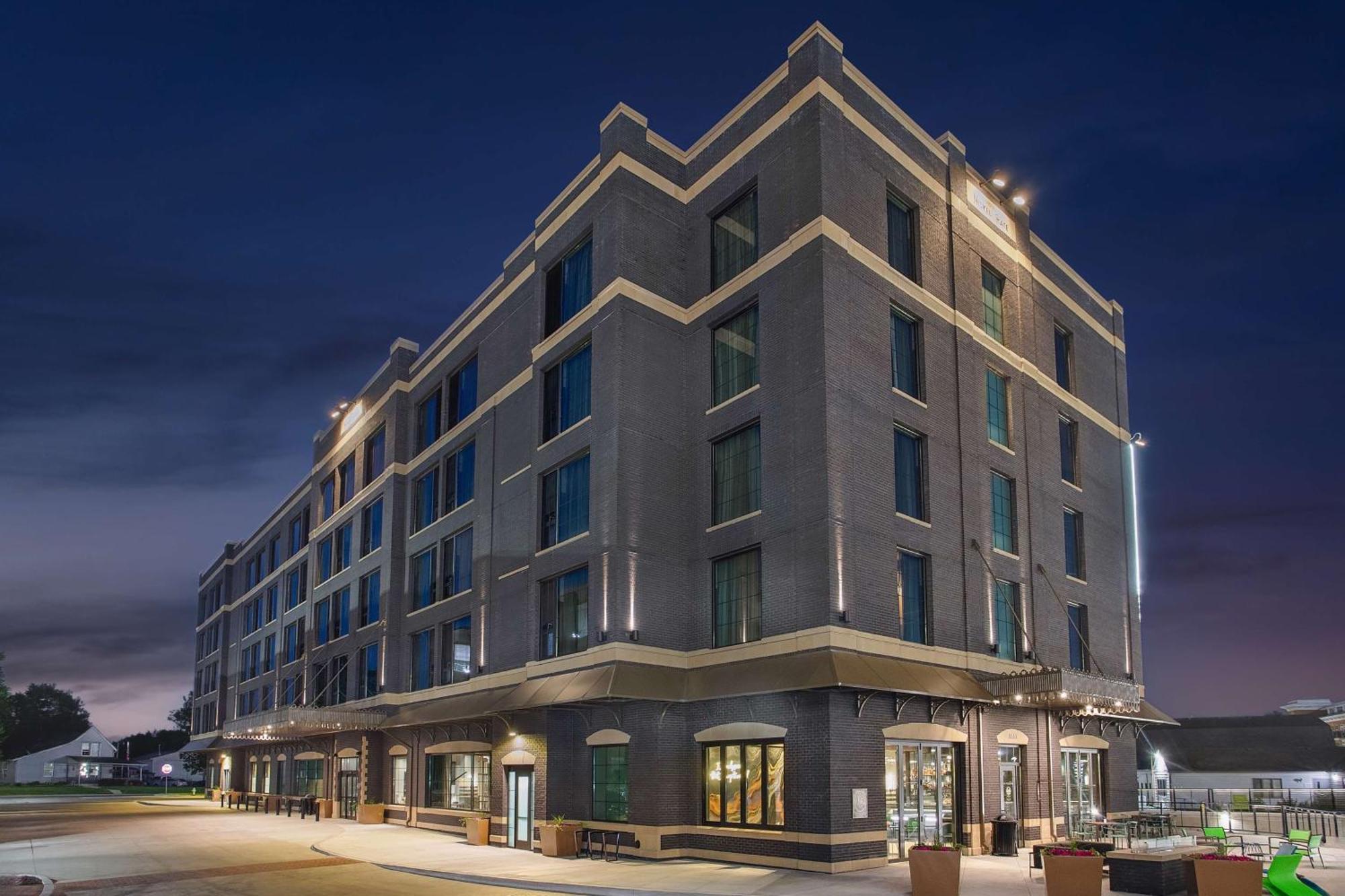 Hotel Nickel Plate Fishers, Tapestry Collection By Hilton Exterior photo